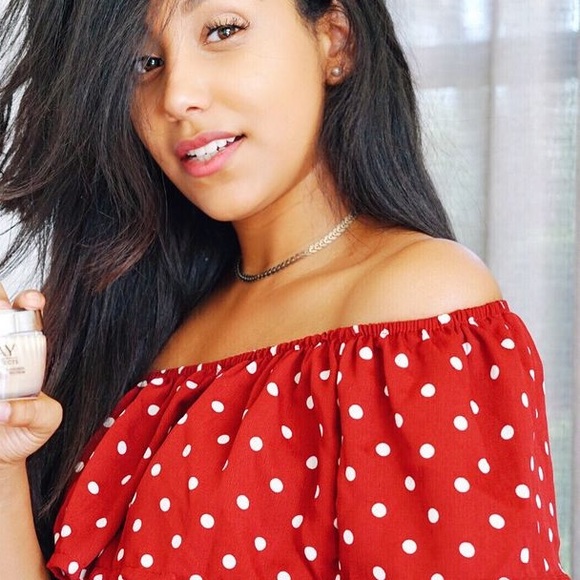 Polka Dot Ruffle Crop Top With Split Skirt - Picture 8 of 14